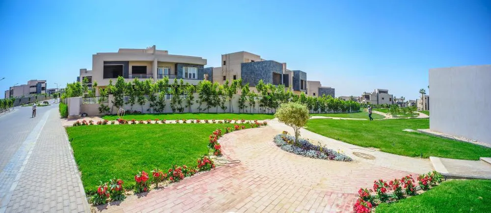 Twinhouse in Al Karma 4