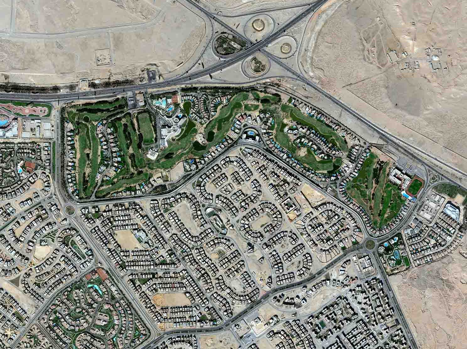 Mirage City الماستر بلان