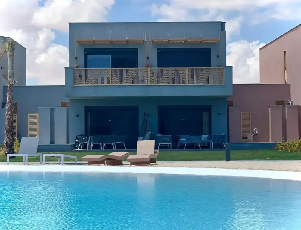 تاون هاوس في Playa