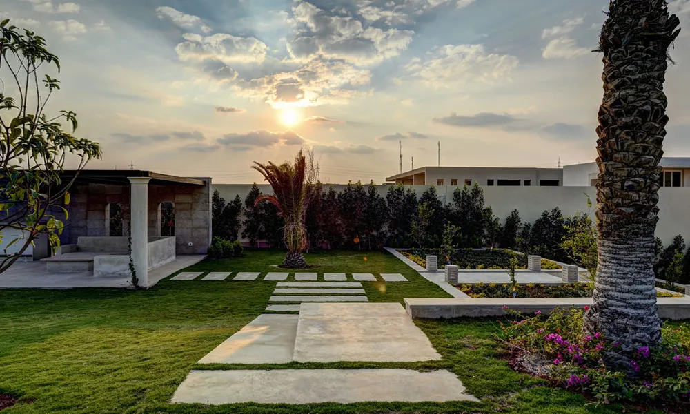 Twinhouse in Pyramid Hills