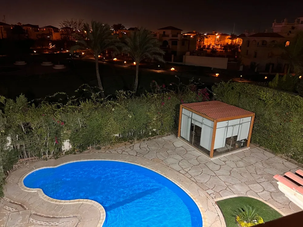 Villa in Royal City